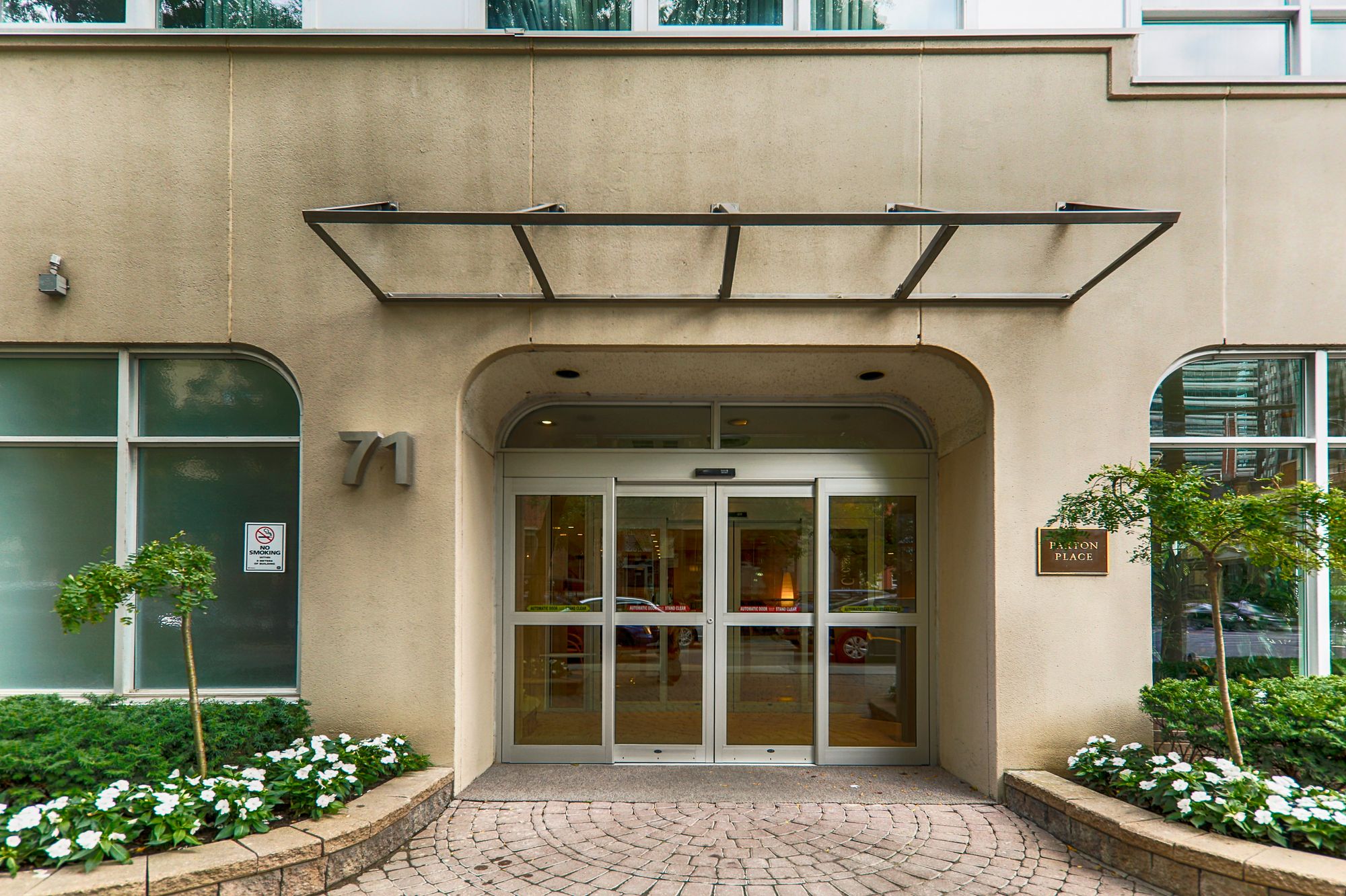 71 Charles St Paxton Place 0 Condos for Sale & 1 Unit for Rent