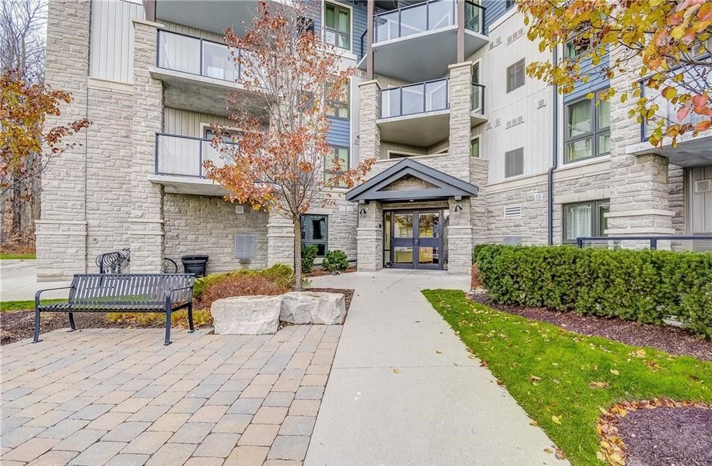 50 Bryan Court. The Oaks is located in  Kitchener, Toronto - image #4 of 7