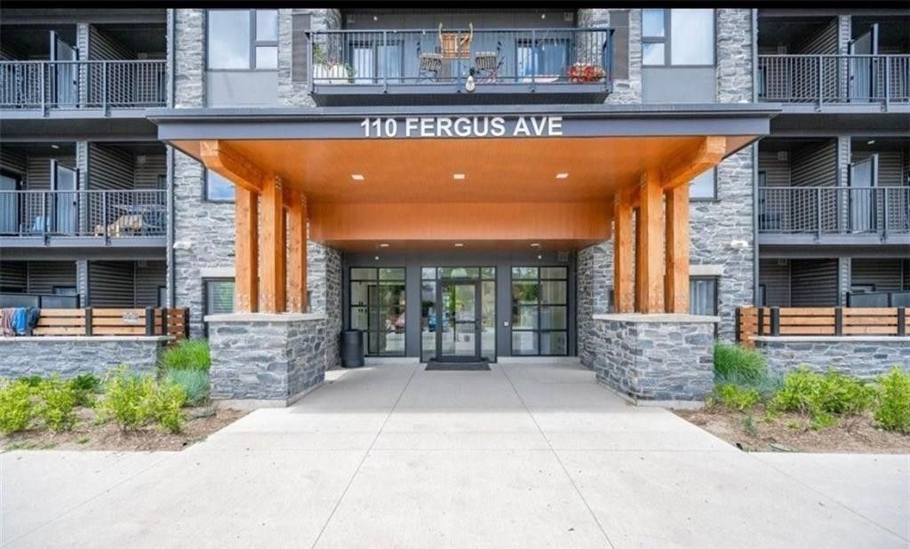 110 Fergus Avenue. The Hush Collection is located in  Kitchener, Toronto - image #3 of 7