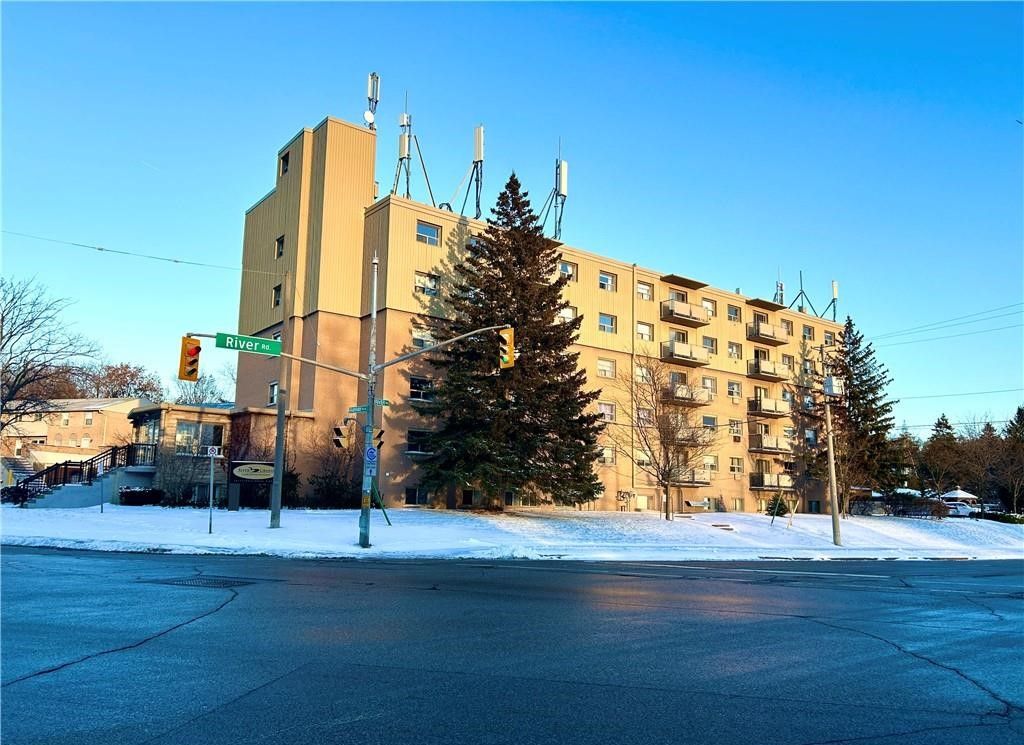 283 Fairway Road. River Grand Condominiums is located in  Kitchener, Toronto - image #1 of 5