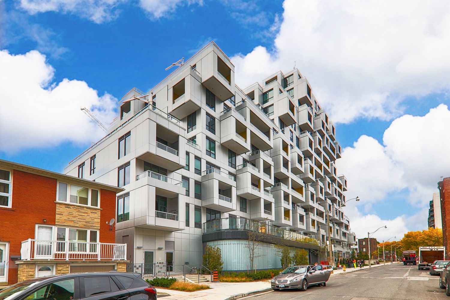 38 Cameron St. This condo at SQ Condos at Alexandra Park is located in  Downtown, Toronto - image #1 of 4 by Strata.ca