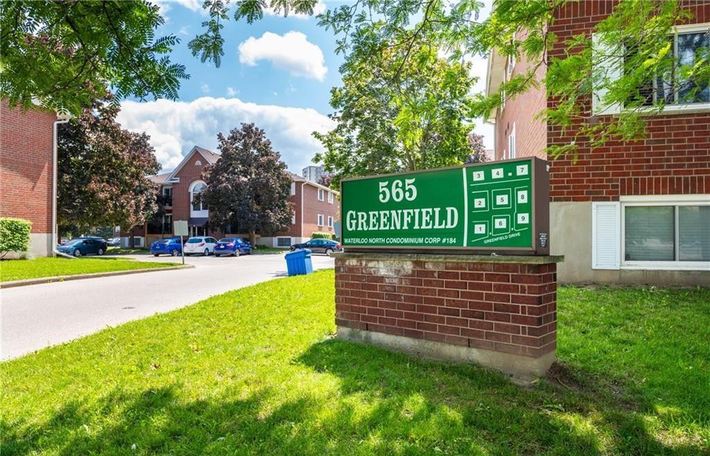 565 Greenfield Avenue. 565 Greenfield Condos is located in  Ottawa, Toronto - image #2 of 5