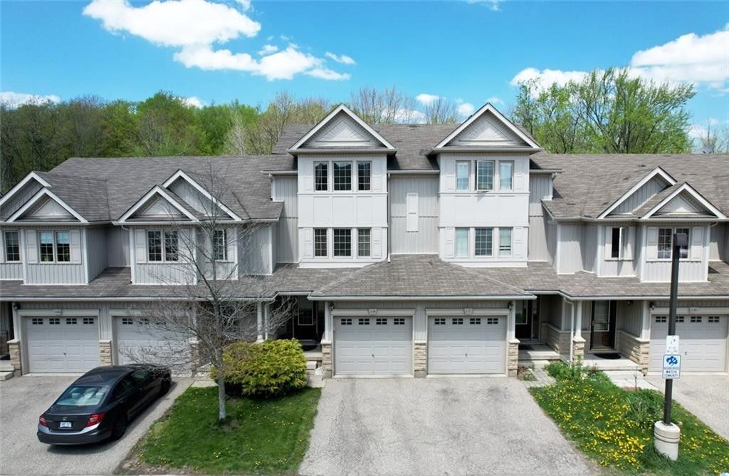 175 David Bergey Drive. Downey Lane is located in  Ottawa, Toronto - image #1 of 5