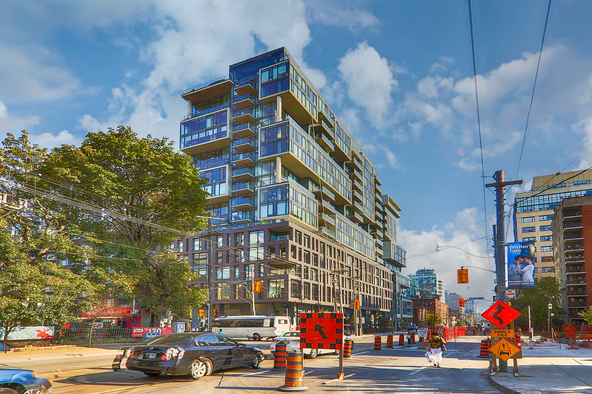 111 Bathurst St OneEleven Condos 3 Condos for Sale & 2 Units for