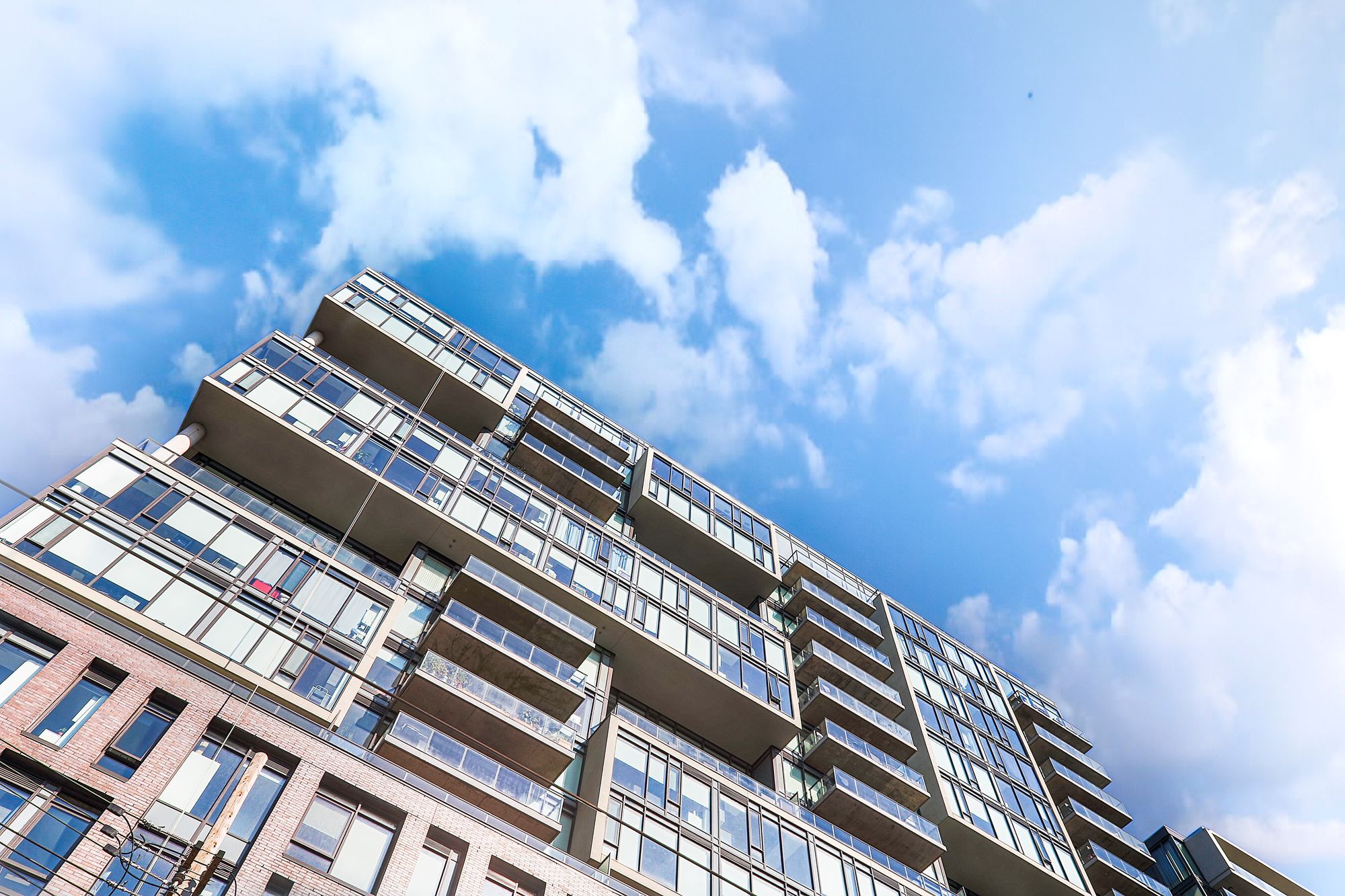 111 Bathurst St OneEleven Condos 3 Condos for Sale & 2 Units for Rent strata.ca 111 Bathurst St OneEleven Condos 3 Condos for Sale & 2 Units for Rent strata.ca