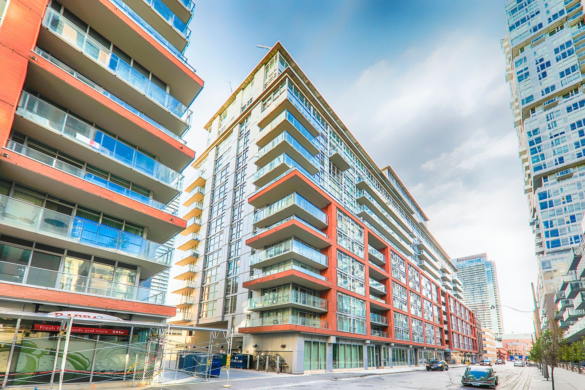 21 Nelson St, unit Lph12 for sale in Queen West - image #1