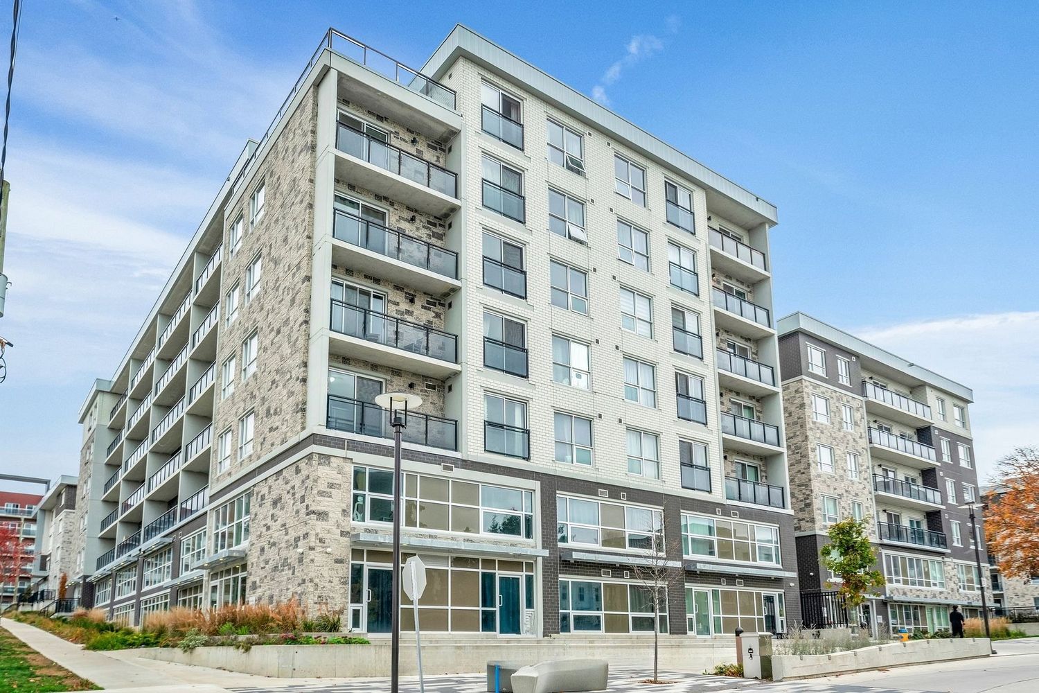 255 Northfield Drive. The Block Condos is located in  Waterloo, Toronto - image #2 of 3