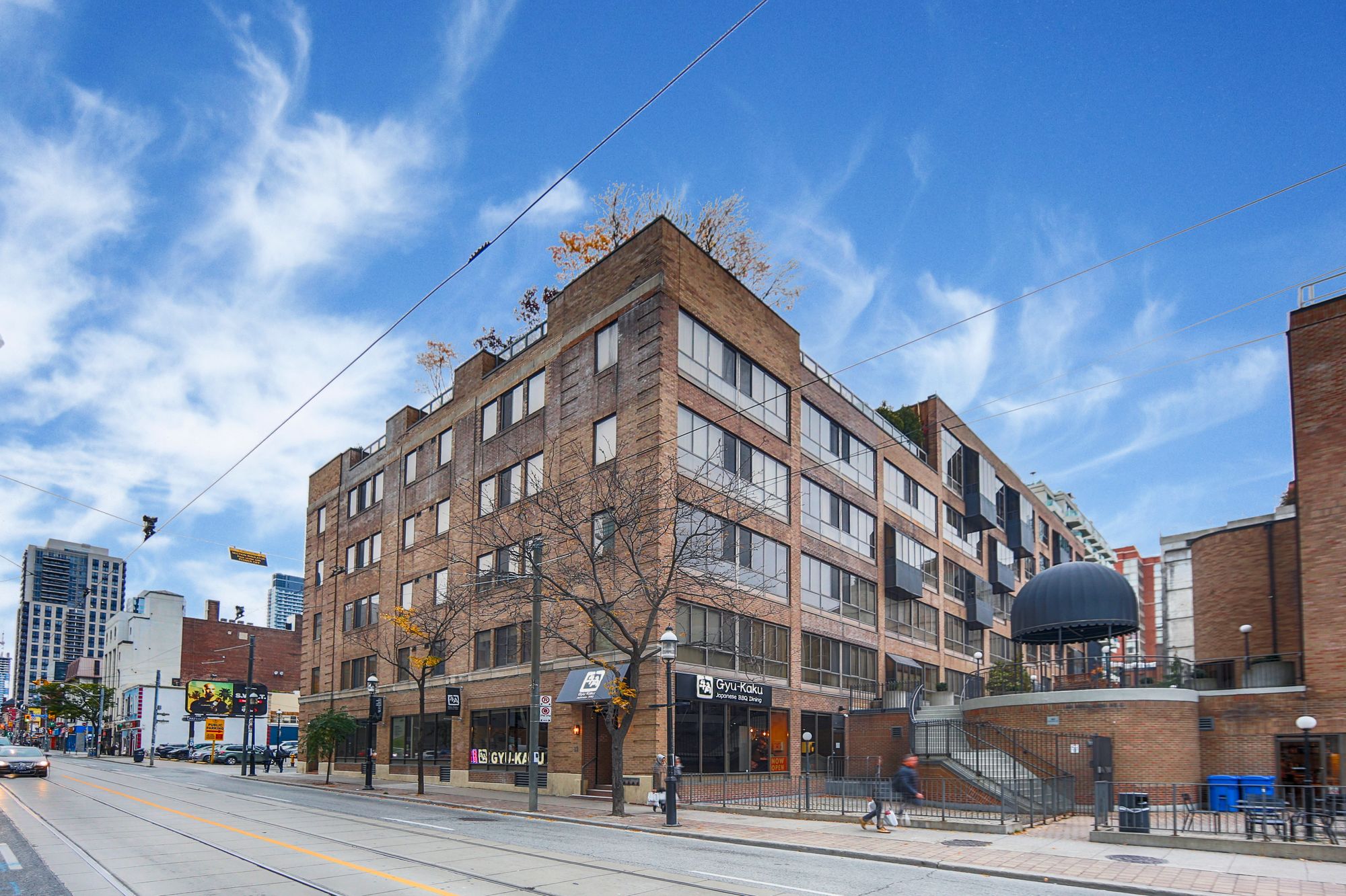 80 Adelaide St E The Bentley 1 Condo for Sale & 0 Units for Rent