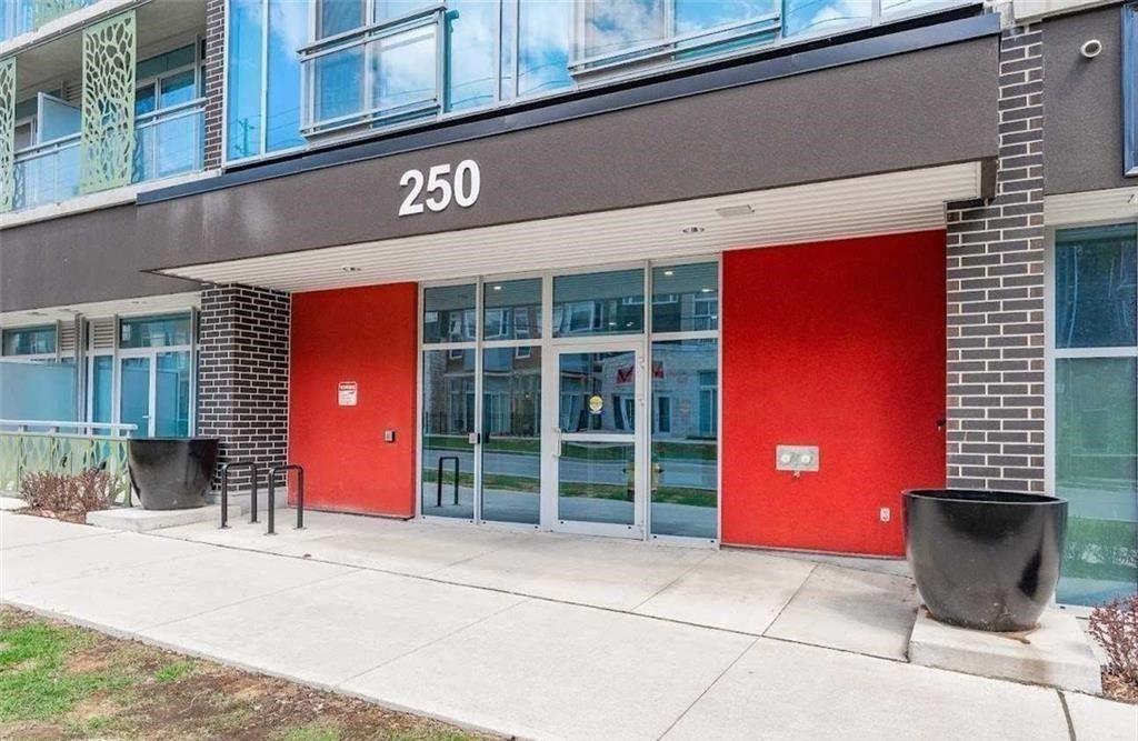 250 Albert Street. Sage 8 is located in  Waterloo, Toronto - image #5 of 8