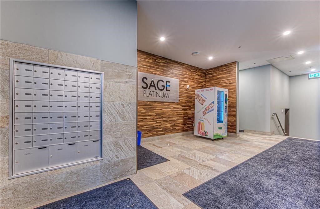 250 Albert Street. Sage 8 is located in  Waterloo, Toronto - image #6 of 8