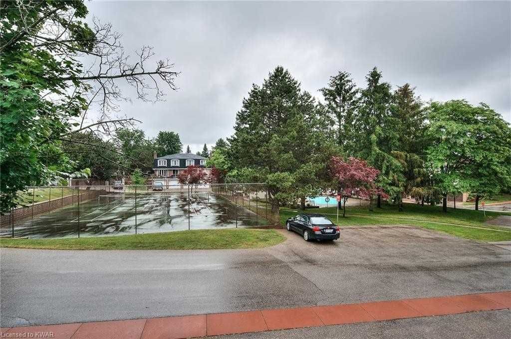 475-499 Beechwood Drive. Beechwood Villas is located in  Waterloo, Toronto - image #3 of 5