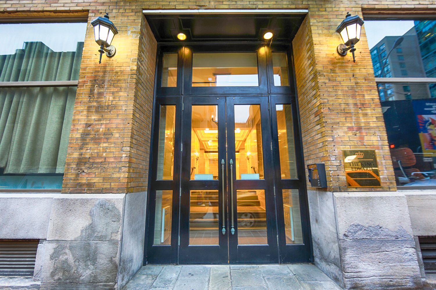 22 Leader Lane. King Edward Private Residences is located in  Downtown, Toronto - image #4 of 4