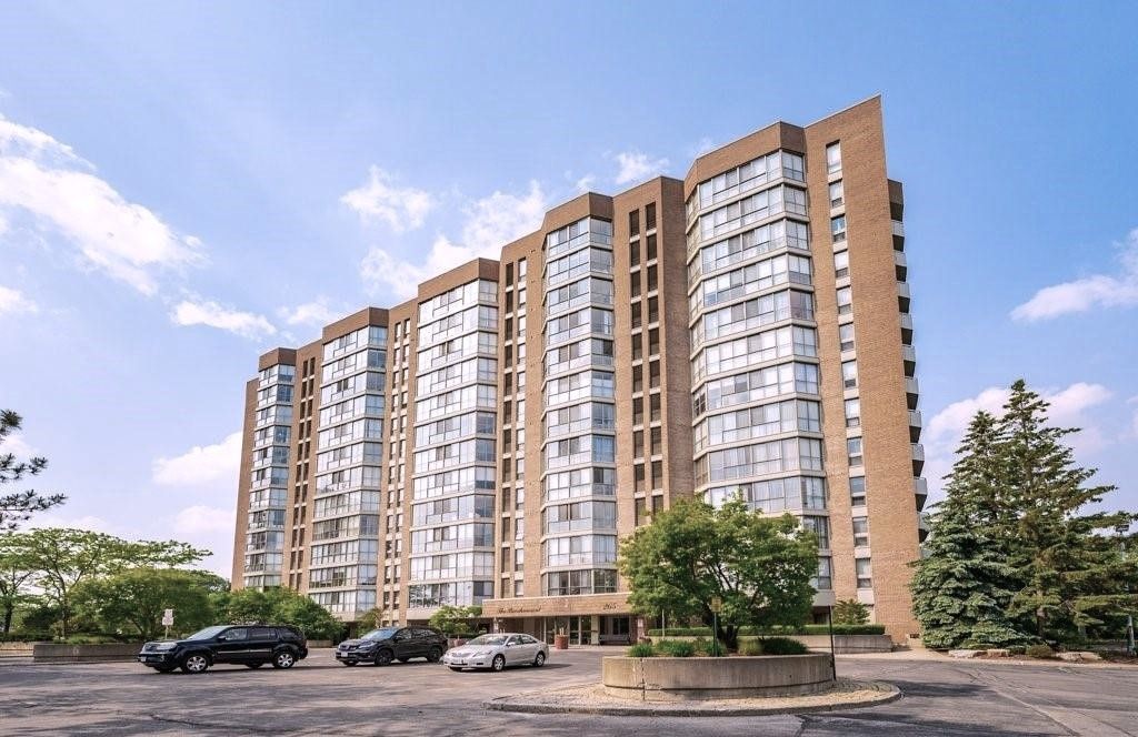 265 Westcourt Place. The Beechmount is located in  Waterloo, Toronto - image #1 of 8