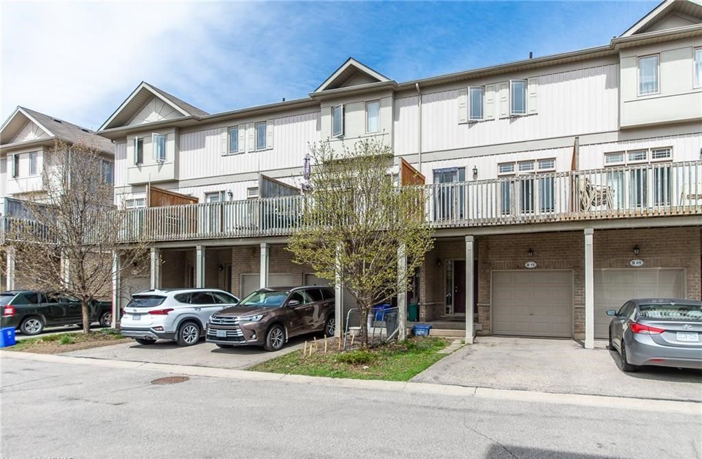 619 Wild Ginger Avenue. The Village of Laurelwood is located in  Waterloo, Toronto - image #1 of 2