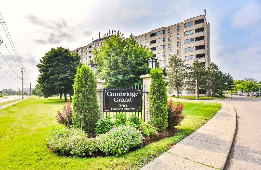 200 Jamieson Parkway. Cambridge Grand is located in  Cambridge, Toronto - image #2 of 6