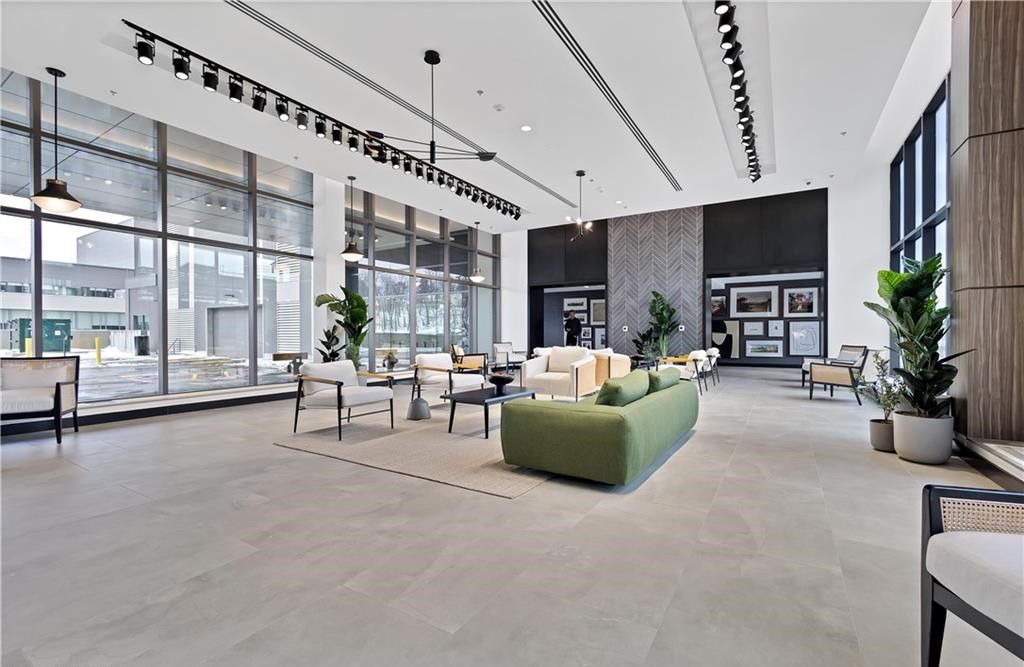 50 Grand Avenue South. Gaslight Condos II is located in  Cambridge, Toronto - image #5 of 8