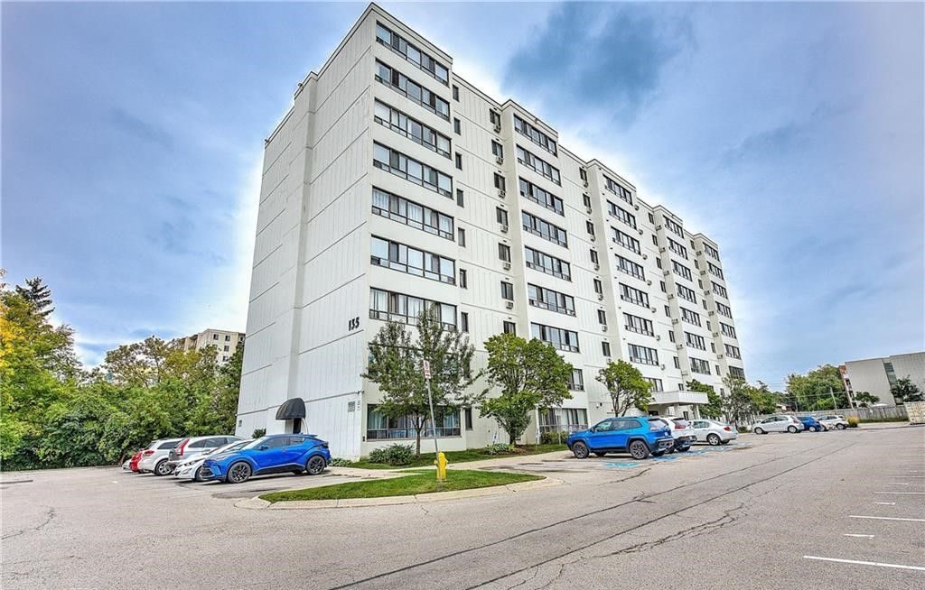 135 Base Line Road. Westwood Place is located in  London, Toronto - image #1 of 8