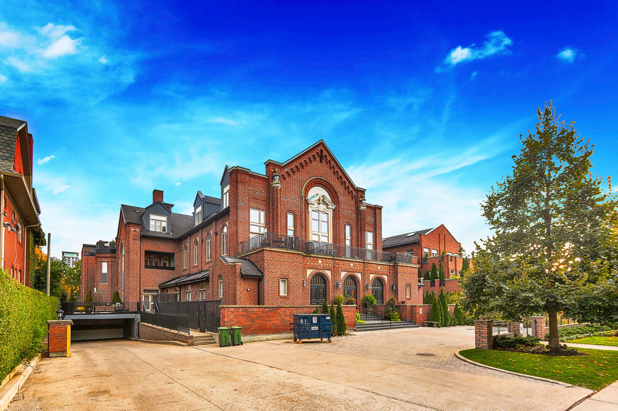 65 Sheldrake Blvd St on Sheldrake Get listing alerts for