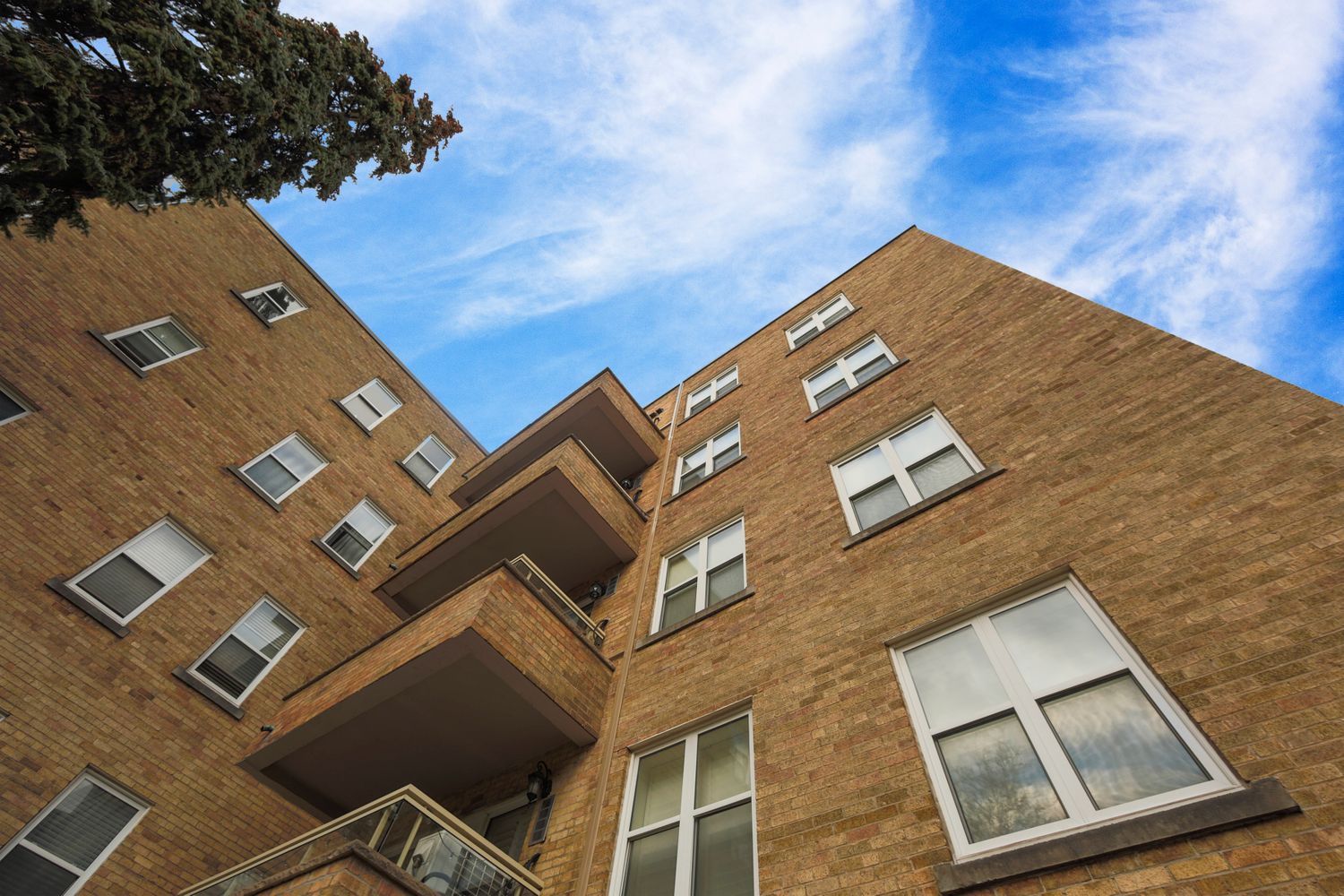 2603 Bathurst Street. The Courtyards of Upper Forest Hill is located in  Midtown, Toronto - image #4 of 4