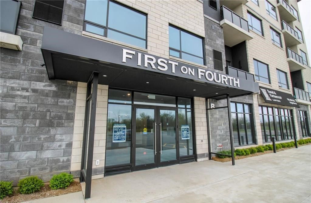 300B Fourth Avenue. First on Fourth Executive Condos Phase II is located in  St. Catharines, Toronto - image #4 of 9