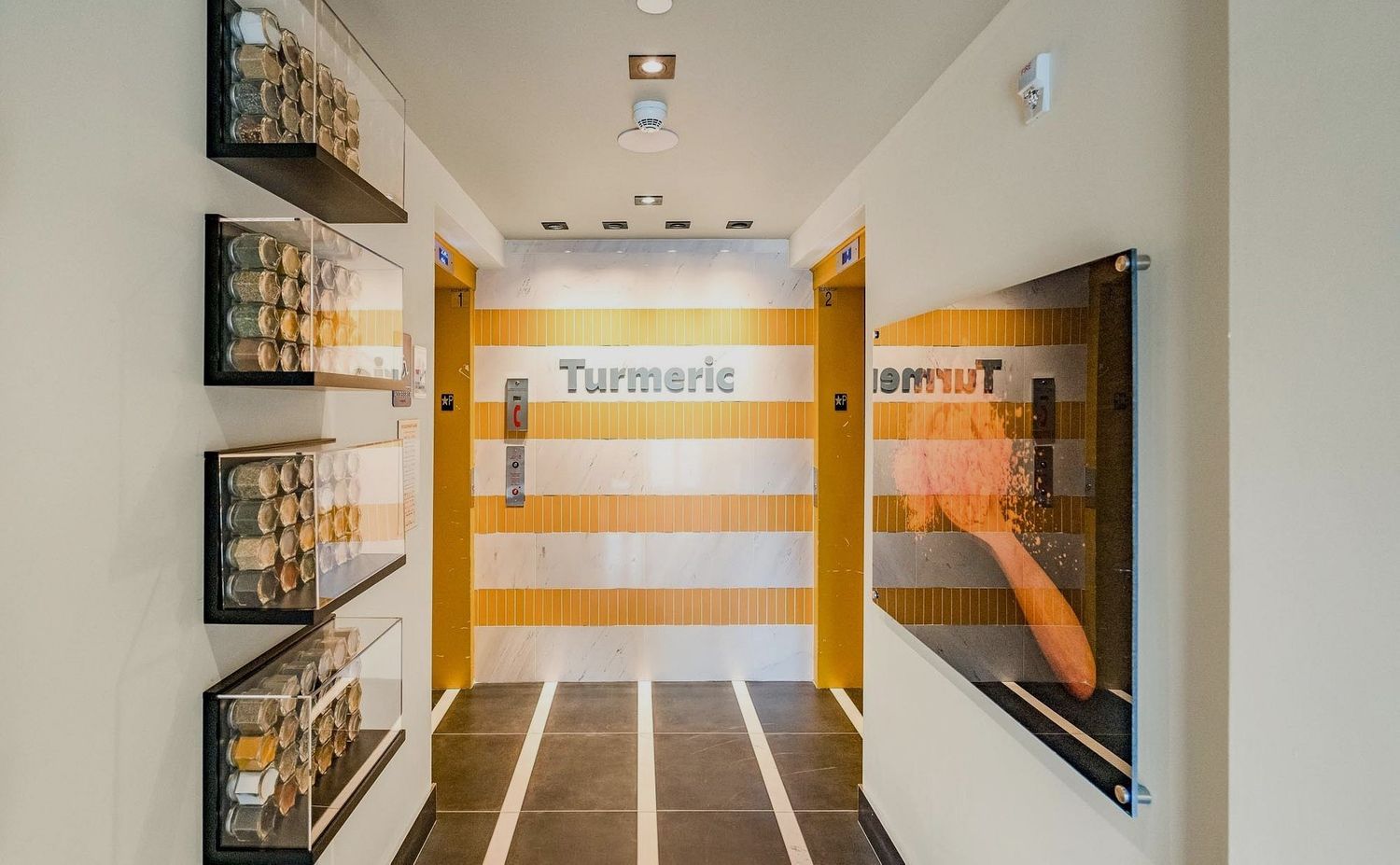 8 Culinary Lane. Bistro 6 Condos Turmeric is located in  Barrie, Toronto - image #4 of 6