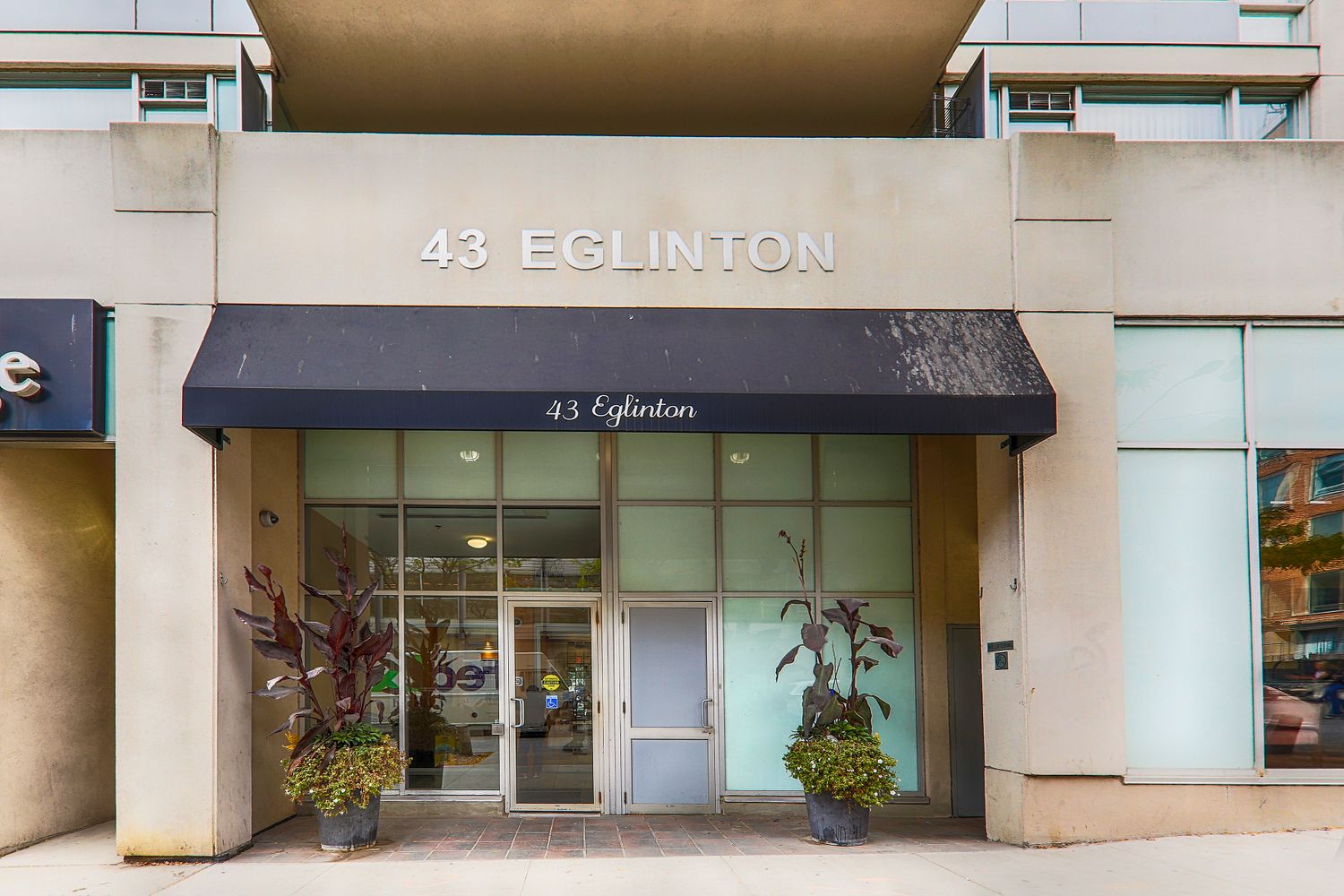 43 Eglinton Avenue E. 43 Eglinton Avenue East Condos is located in  Midtown, Toronto - image #4 of 5