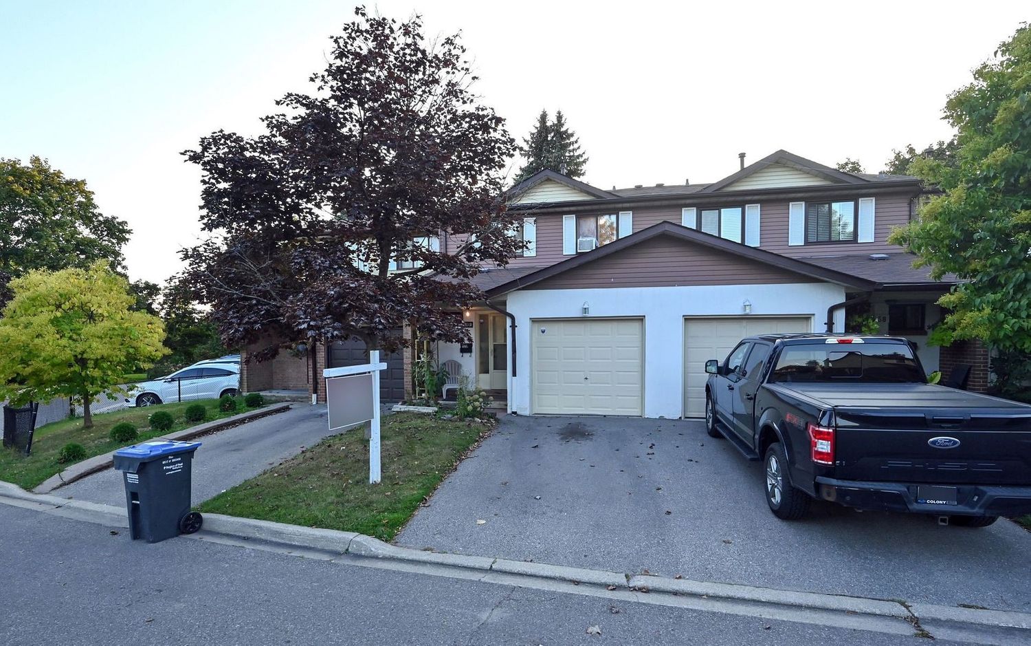 59 Baronwood Court. 59 Baronwood Court is located in  Brampton, Toronto