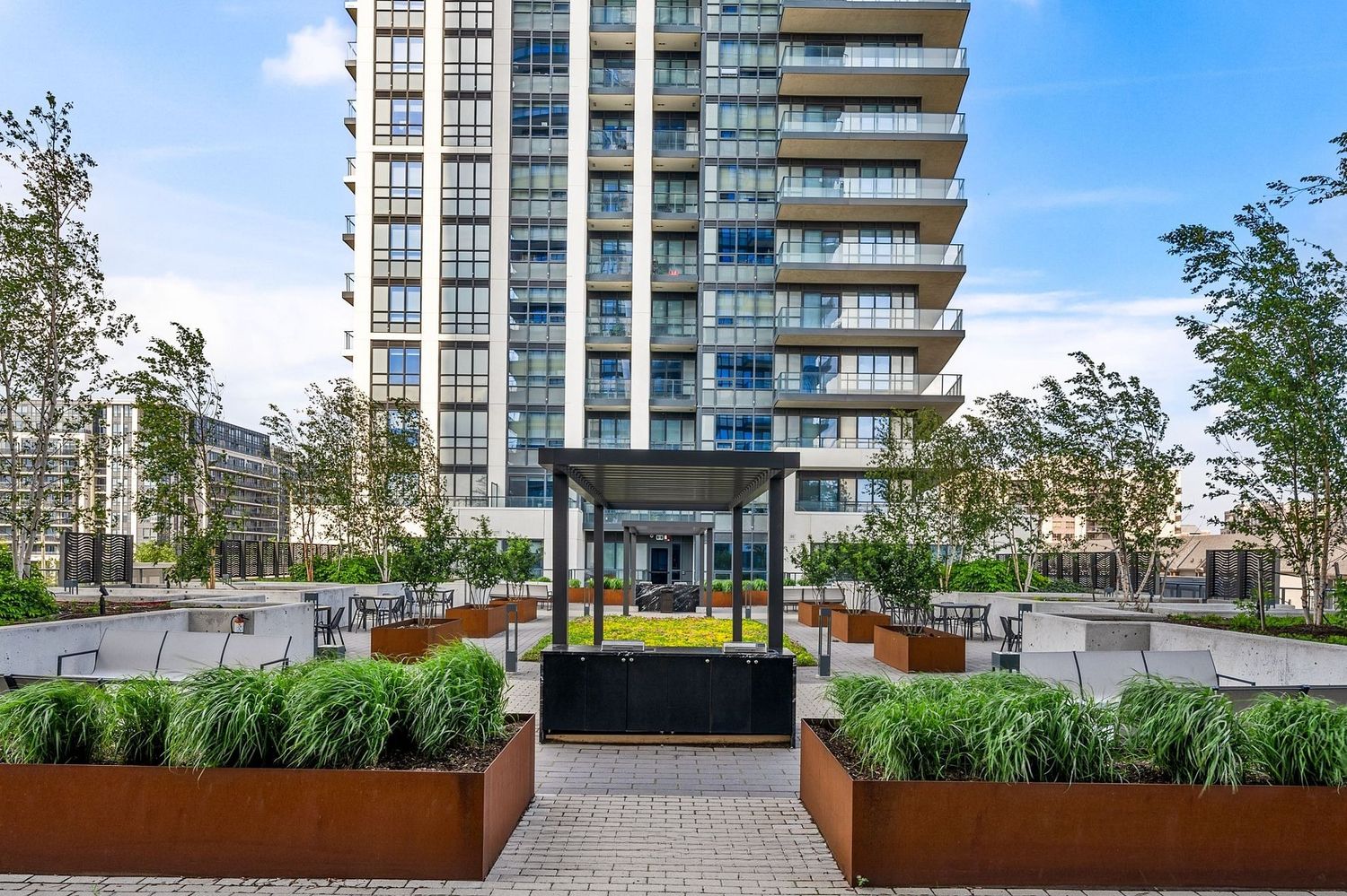 38 Gandhi Lane. Pavilia Towers Condos is located in  Markham, Toronto - image #11 of 11