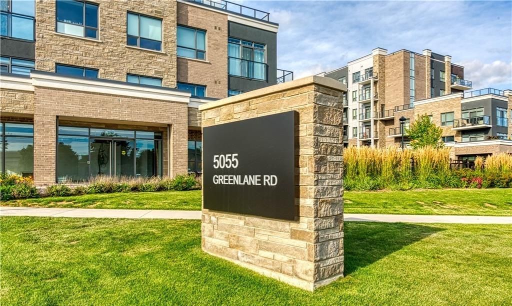 5055 Greenlane Road. Utopia Condominiums is located in  Lincoln, Toronto - image #3 of 9