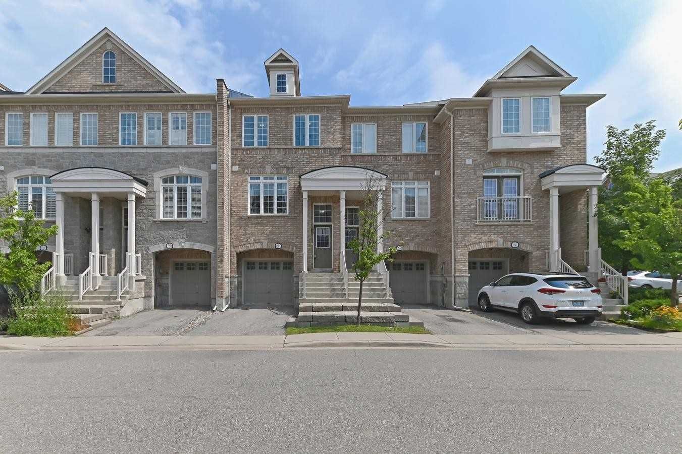 7204 Triumph Lane. 7204 Triumph Lane is located in  Mississauga, Toronto - image #1 of 3