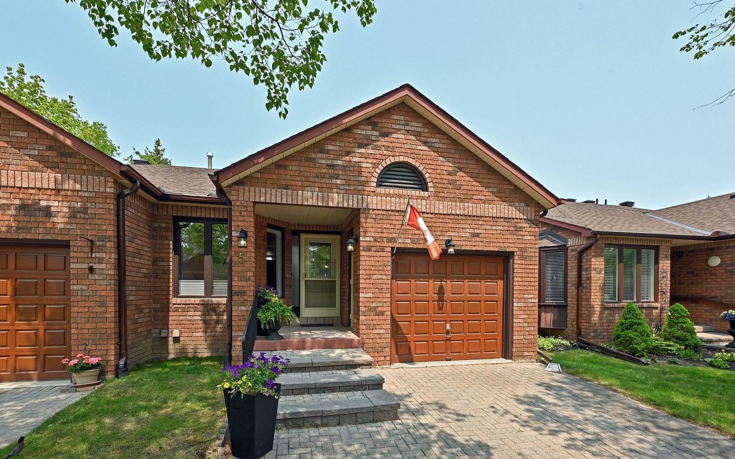 5 Glen Eden Way. 5 Glen Eden Way is located in  New Tecumseth, Toronto