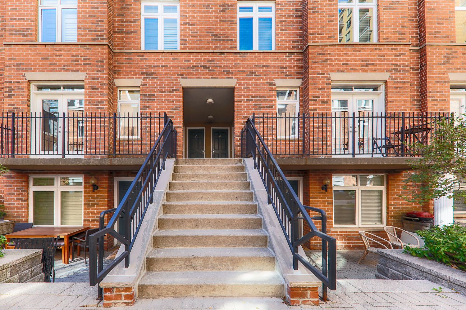 98-108 Redpath Avenue. Redpath Townhomes is located in  Midtown, Toronto - image #6 of 6