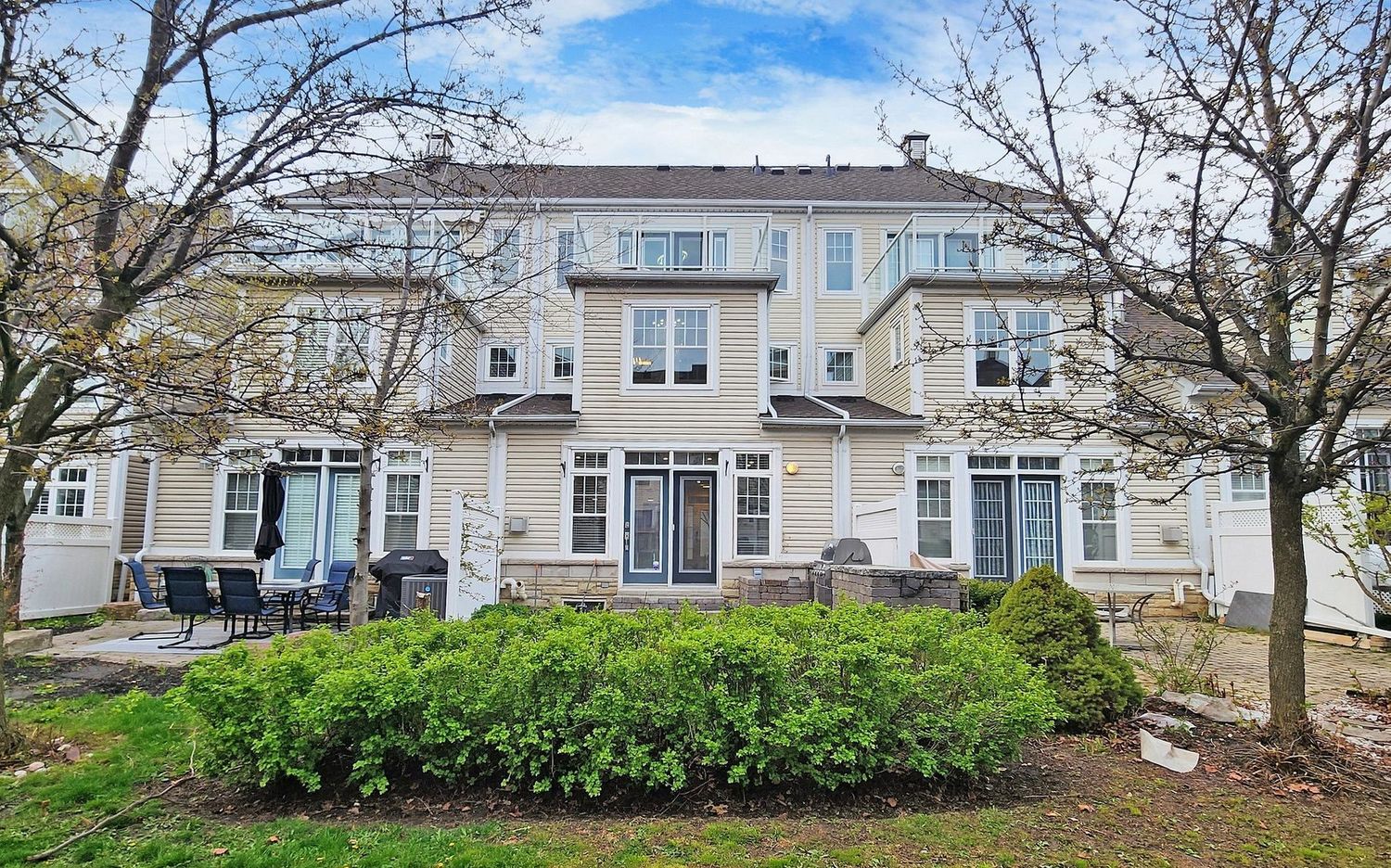 1295 Wharf Street. 1295 Wharf Street is located in  Pickering, Toronto - image #1 of 5