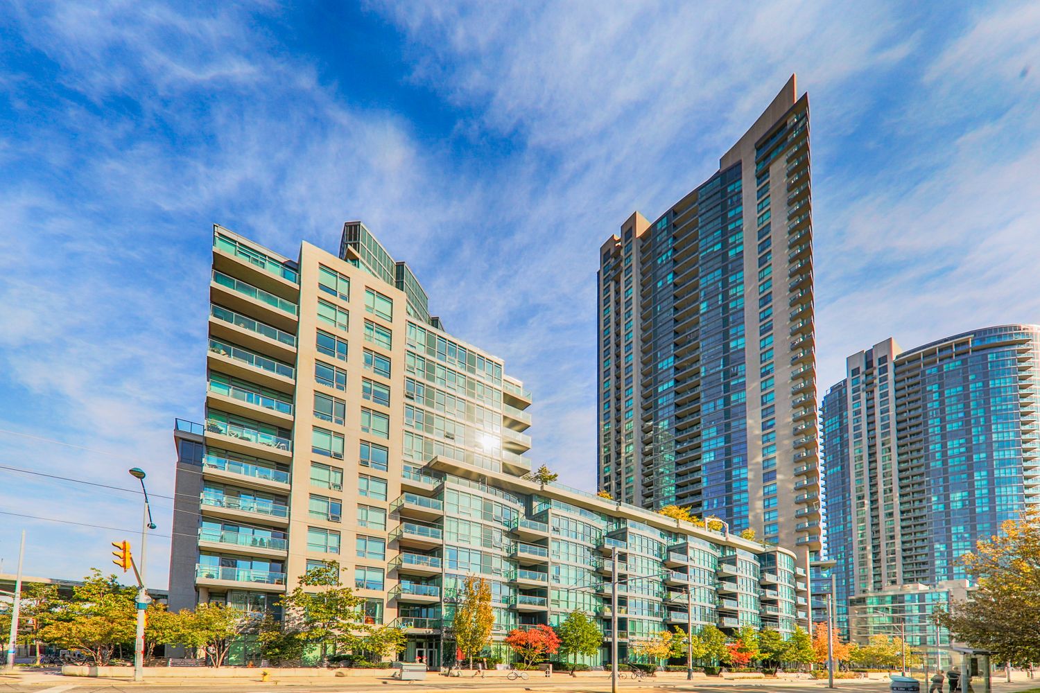 219 Fort York Boulevard. Aquarius at Waterpark City is located in  Downtown, Toronto - image #2 of 5