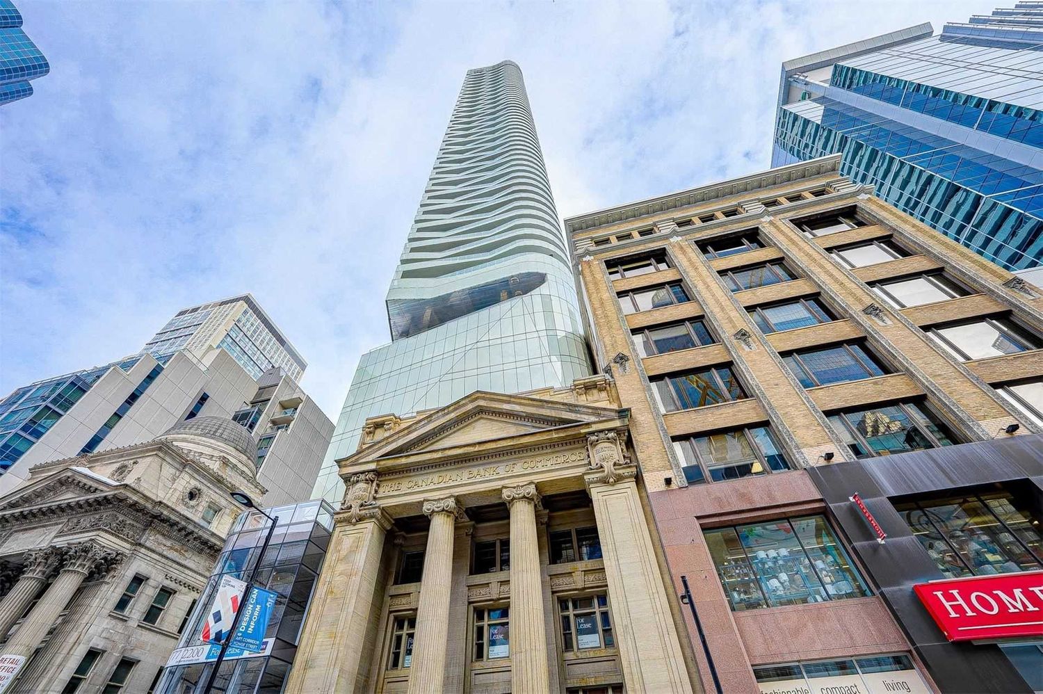 197 Yonge Street. The Massey Tower is located in  Downtown, Toronto - image #2 of 2