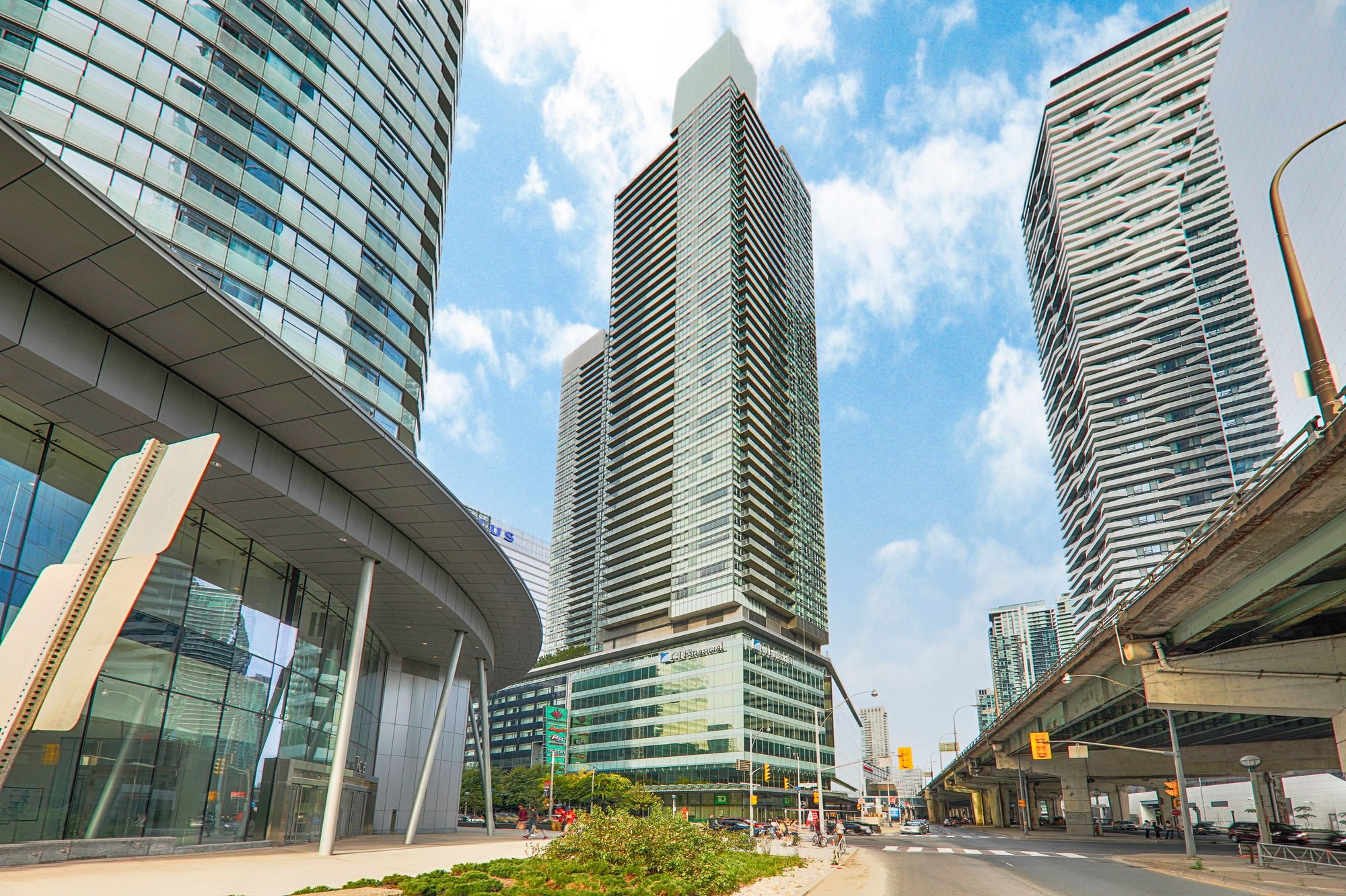 55 Bremner Blvd. This condo at Maple Leaf Square is located in  Downtown, Toronto - image #2 of 5 by Strata.ca