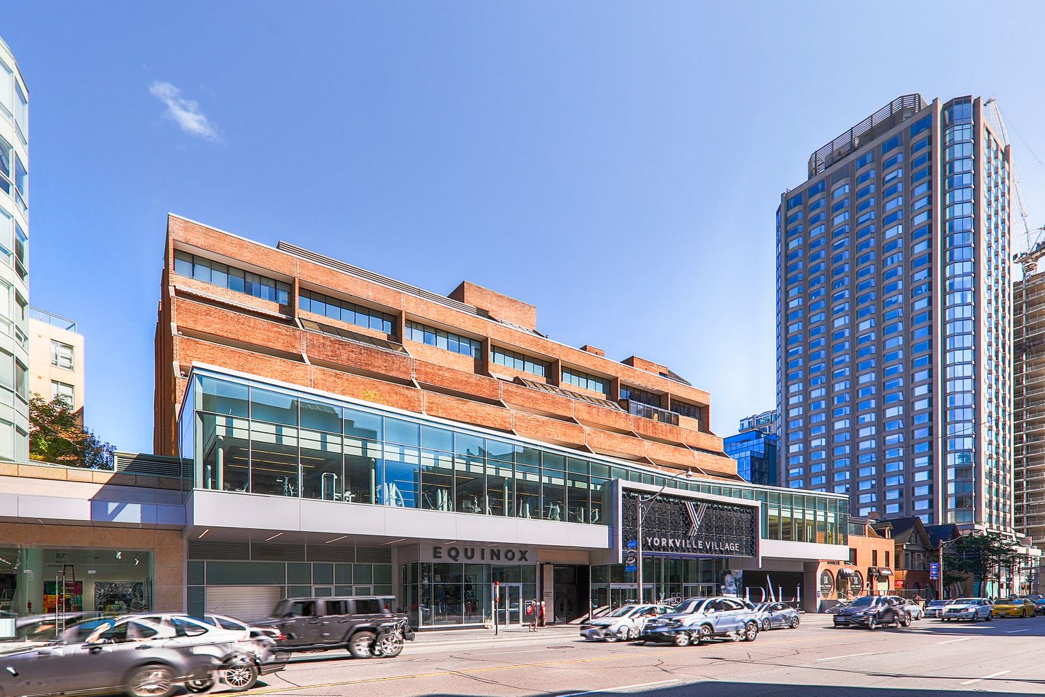 55A Avenue Road. Residences at Hazelton Lanes is located in  Downtown, Toronto - image #1 of 4