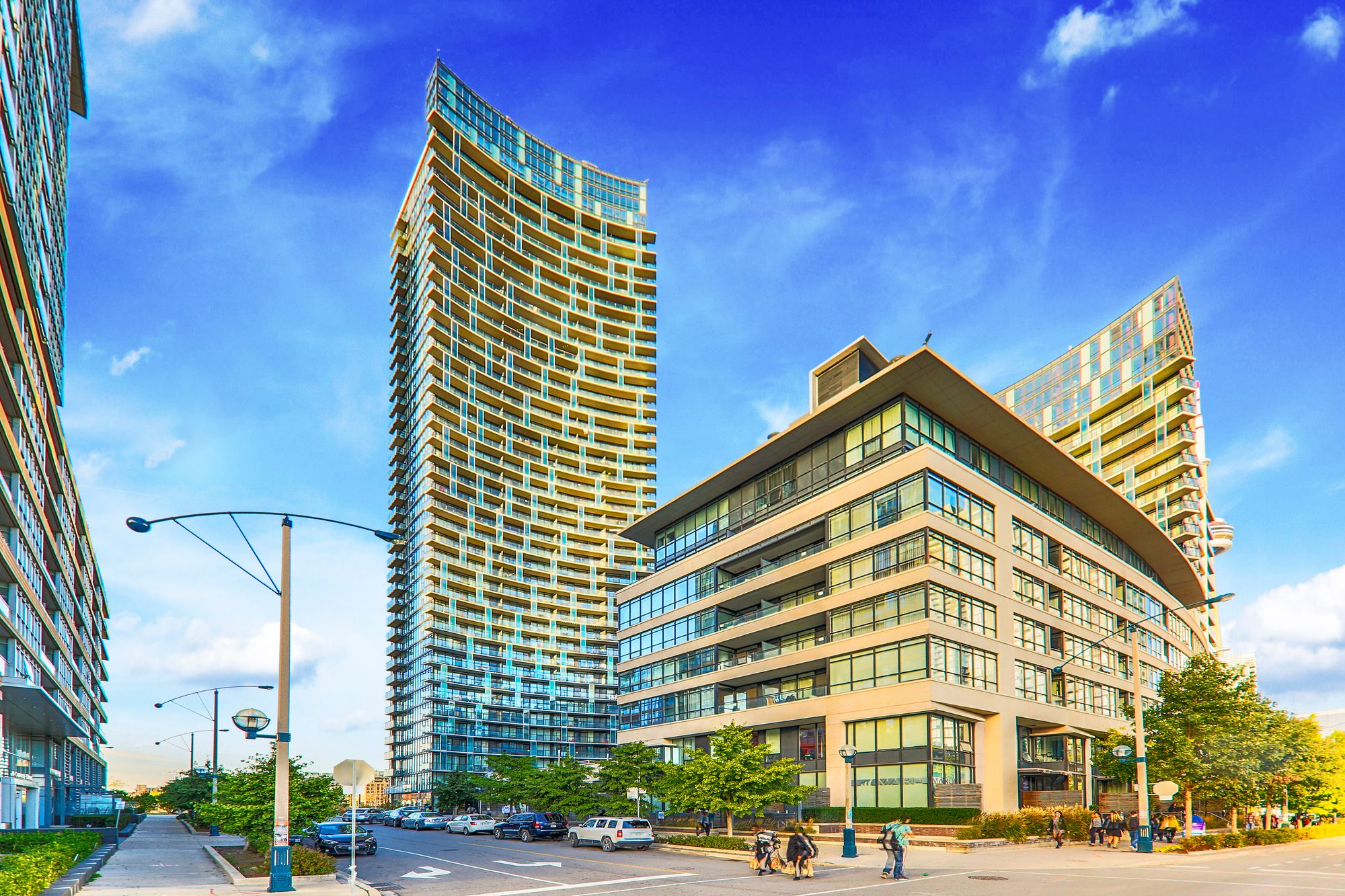 25 Capreol Crt. This condo at Luna Vista Condos is located in  Downtown, Toronto - image #3 of 5 by Strata.ca