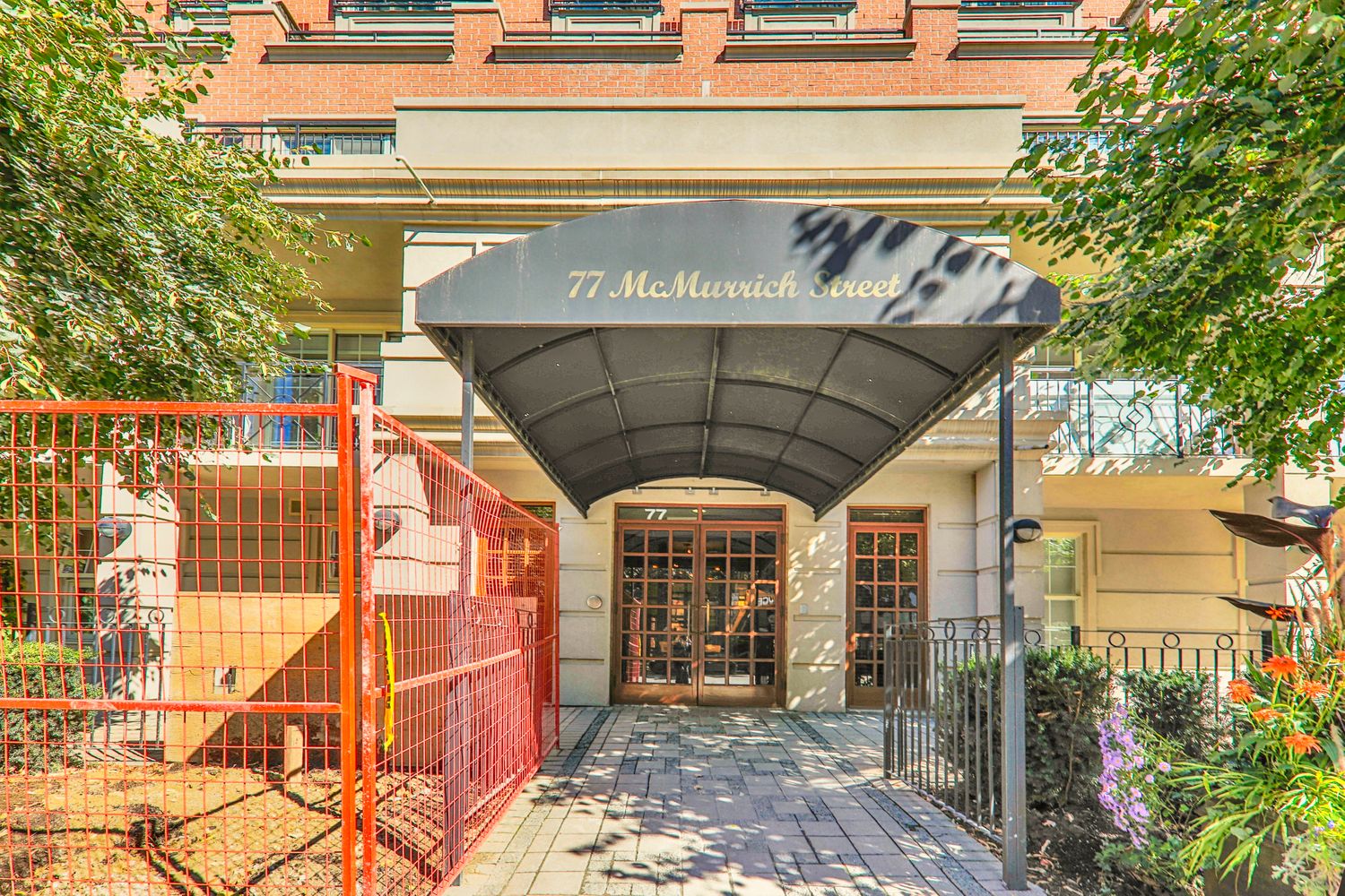 77 Mcmurrich Street. McMurrich Residences is located in  Downtown, Toronto - image #5 of 5