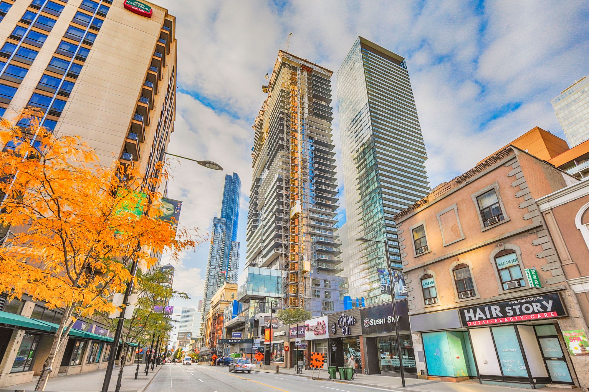 7 Grenville St. This condo at YC Condos - Yonge and College is located in Downtown, Toronto - image #1 of 2 by Strata.ca