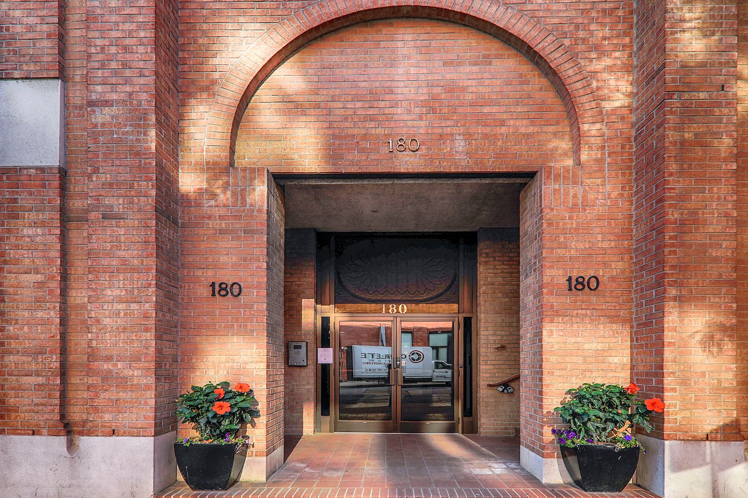 180 Frederick Street. Lofts on Frederick is located in  Downtown, Toronto - image #3 of 4