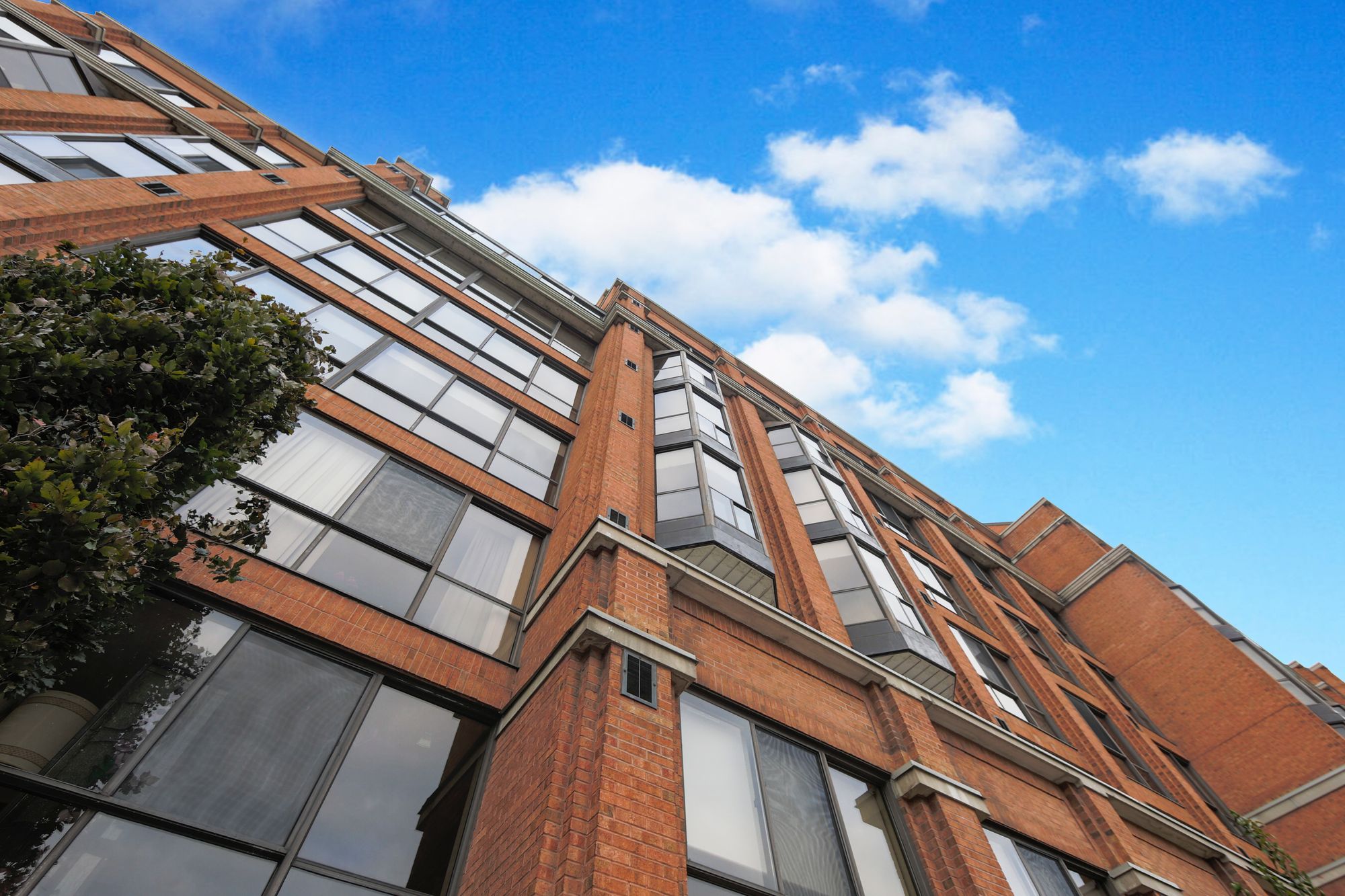 2900 Yonge St Residences of Muir Park Get listing alerts for sale