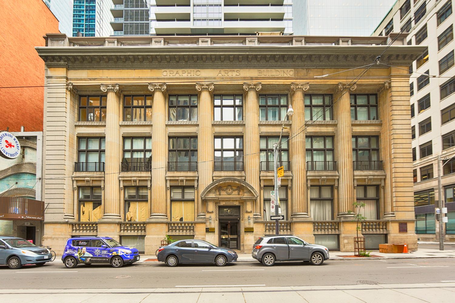 73 Richmond Street W. Graphic Arts Building is located in  Downtown, Toronto - image #2 of 5