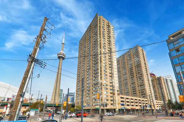 Harbourpoint III Condos