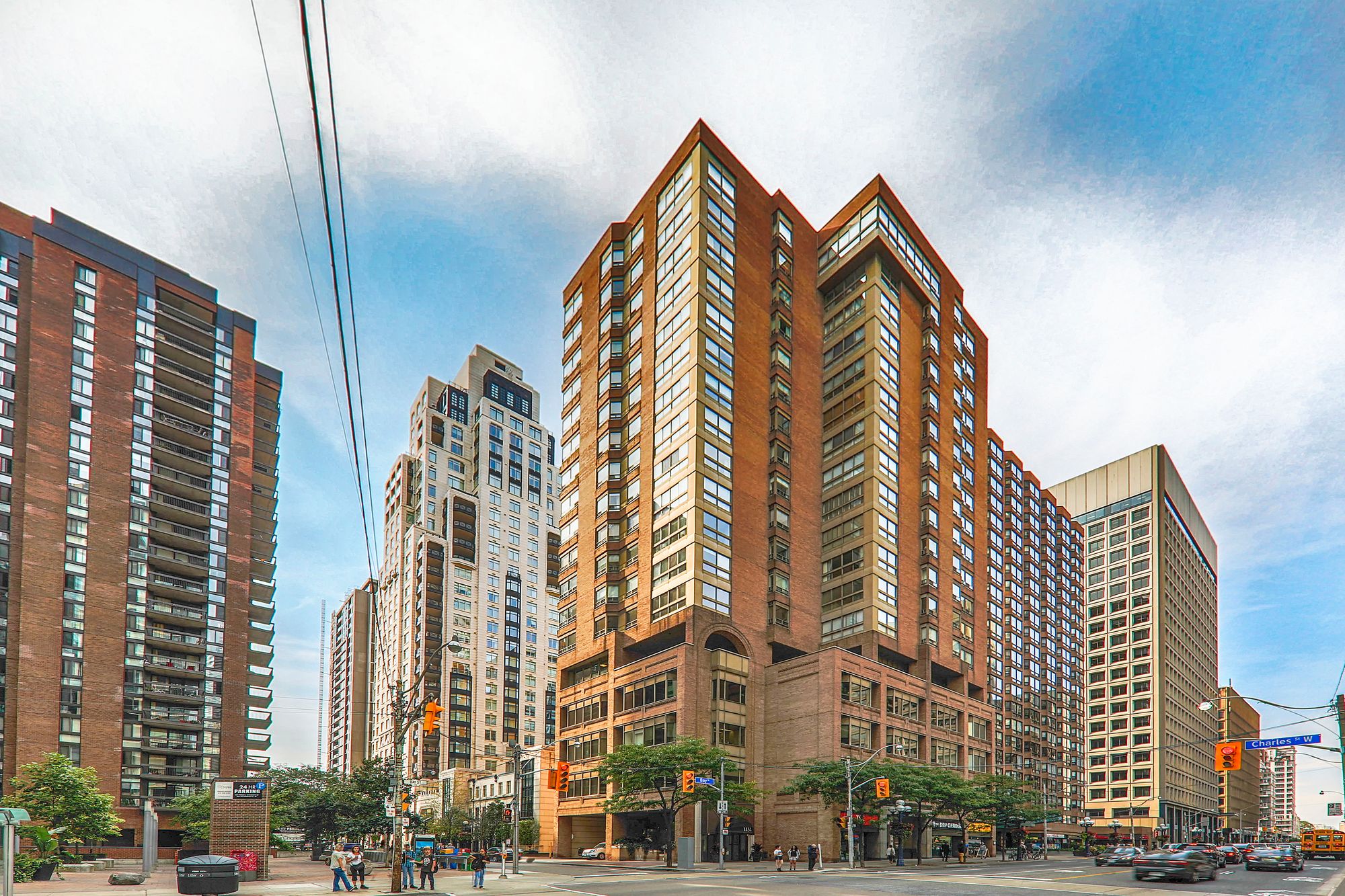 1132 Bay St, unit 1501 for sale in Yorkville - image #1
