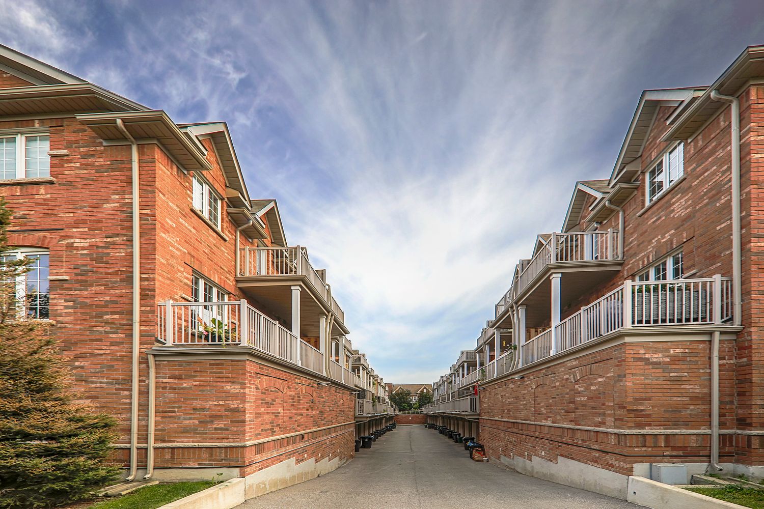 1-99 Philpott Gdns. Upper Beach Villas Townhomes is located in  East End, Toronto - image #4 of 4