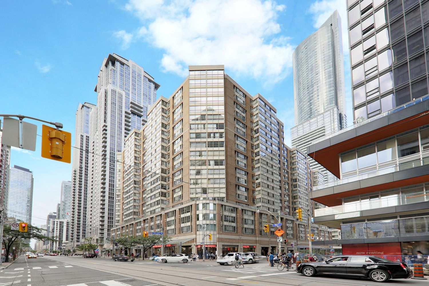 44 Gerrard Street. Liberties III Condos is located in  Downtown, Toronto - image #2 of 4