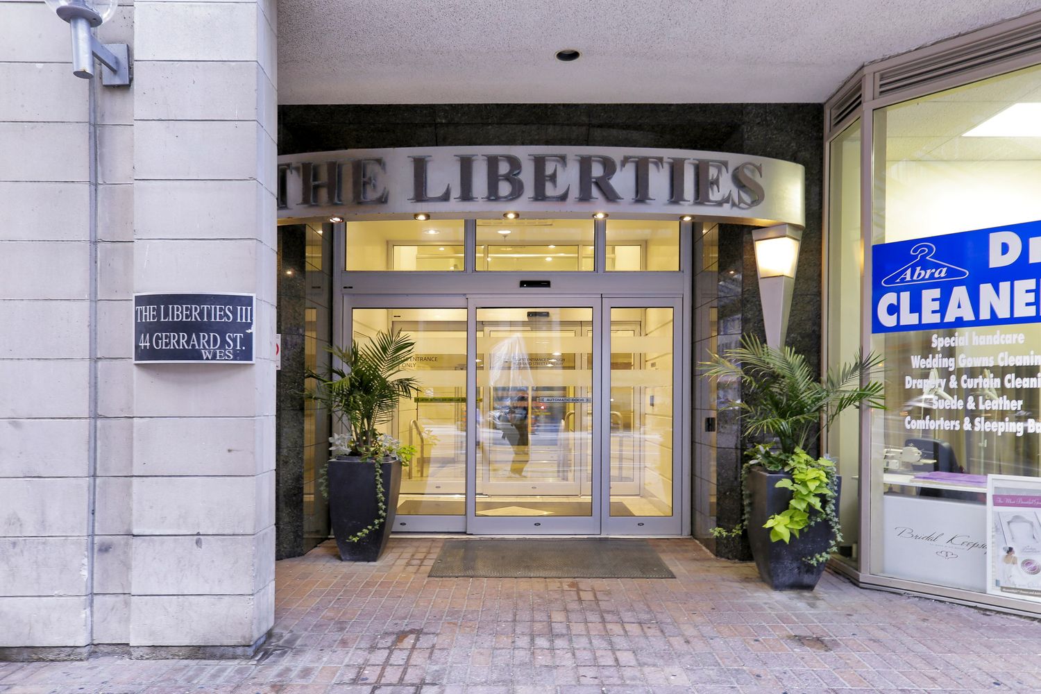 44 Gerrard Street. Liberties III Condos is located in  Downtown, Toronto - image #4 of 4