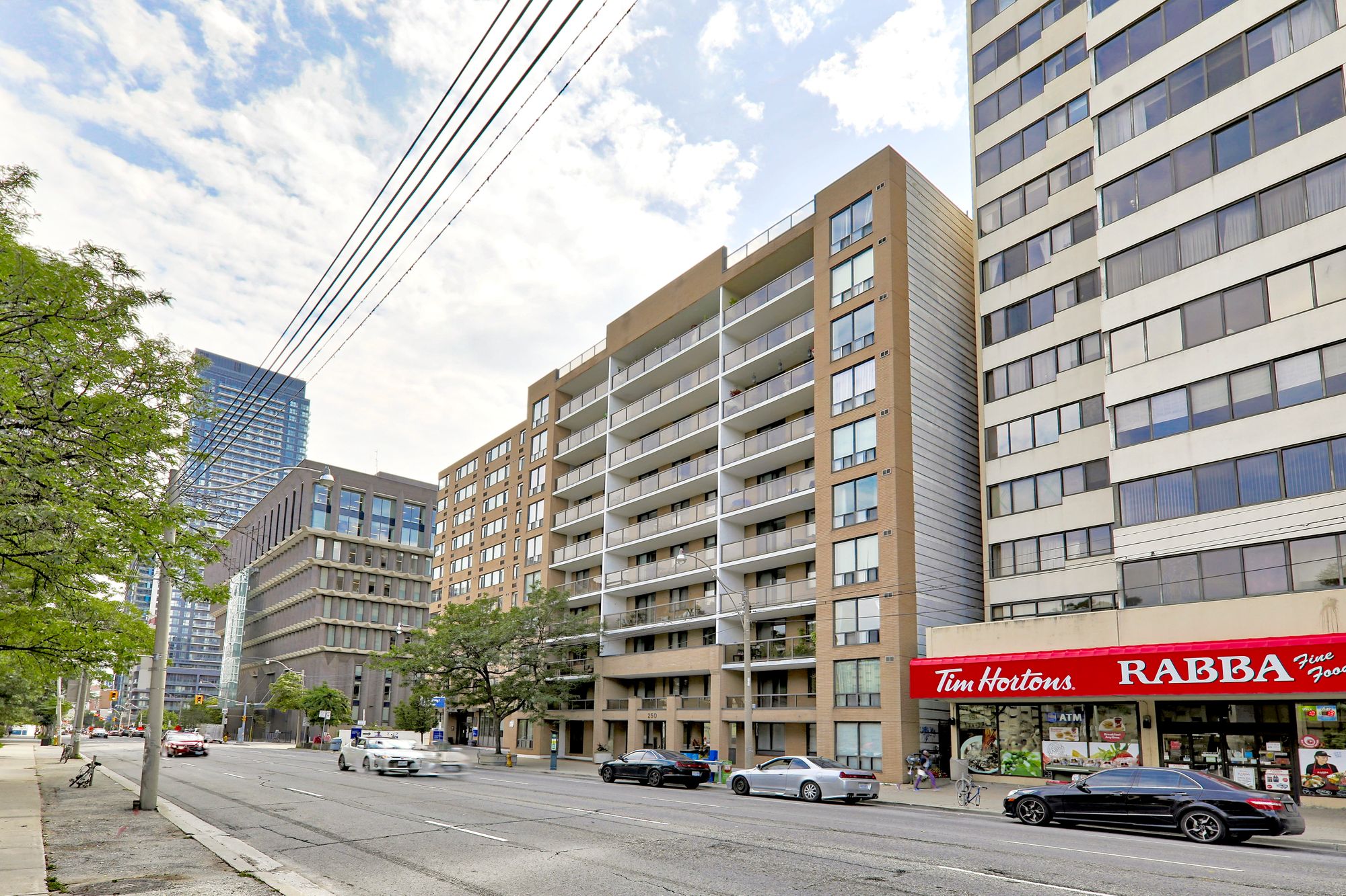 250 Jarvis St 250 Jarvis Condos 2 Beds 1 Bath Unit 201 strata.ca