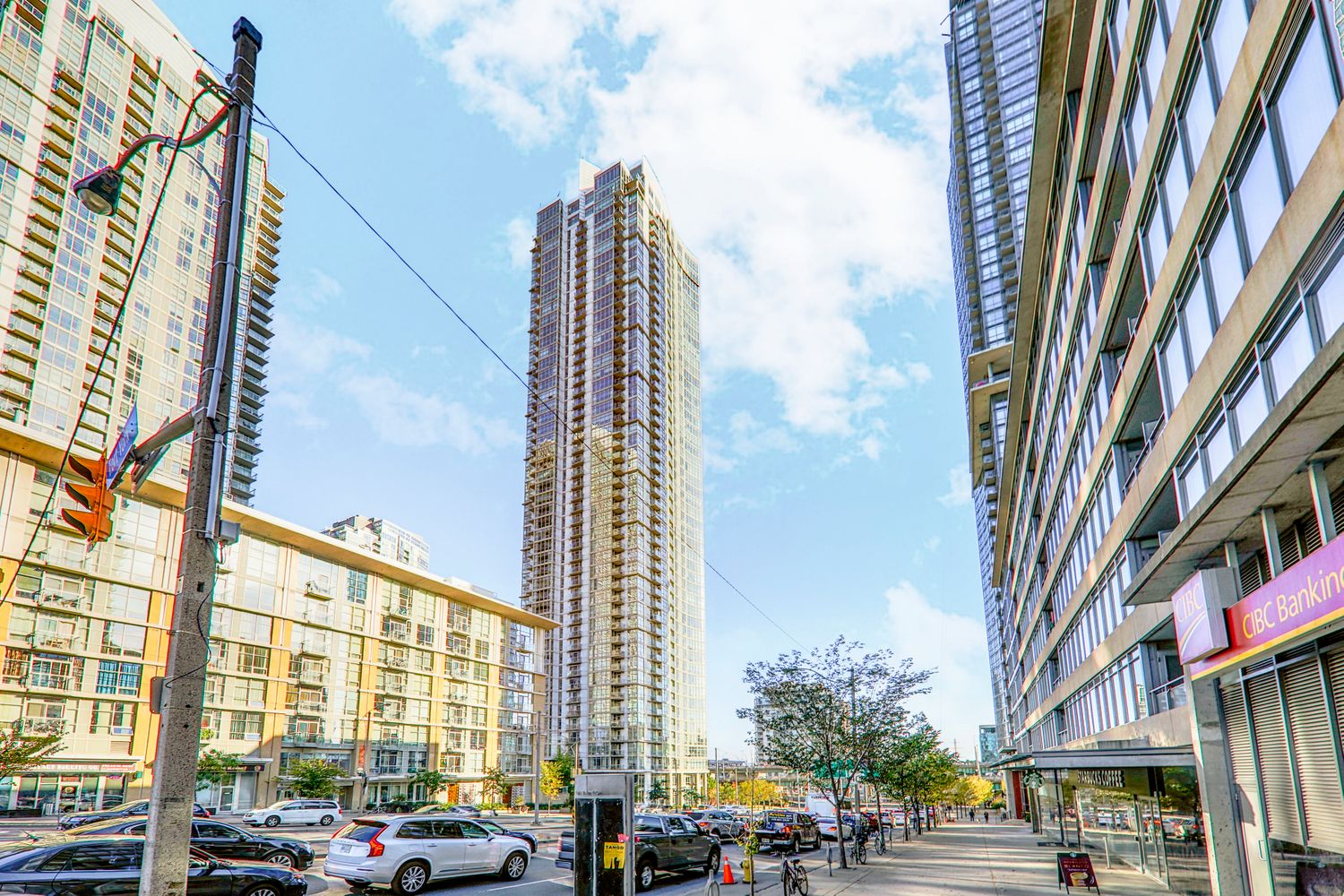 35 Mariner Terrace. Harbour View Estates II Condos is located in  Downtown, Toronto - image #1 of 4